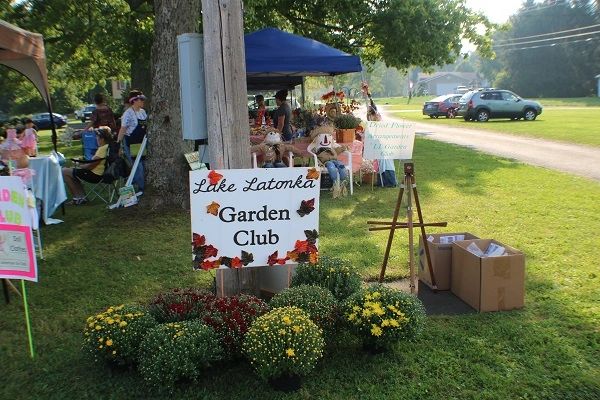Lake Latonka Garden Club plant sale booth at the festival